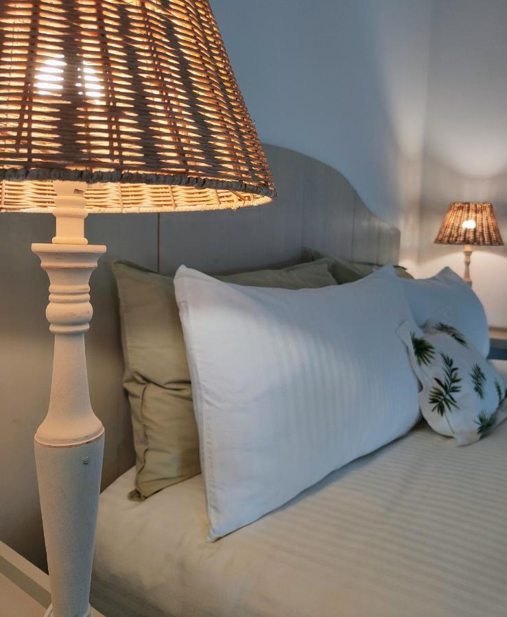 Il Cortiletto - Suites & Apartments ピストイア エクステリア 写真