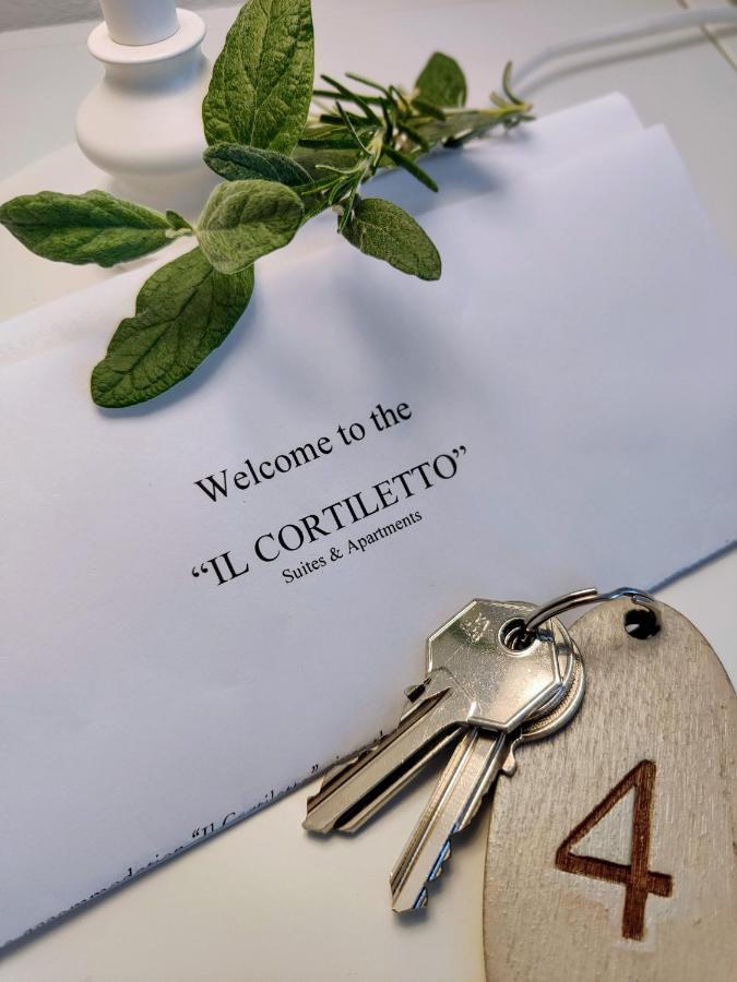 Il Cortiletto - Suites & Apartments ピストイア エクステリア 写真